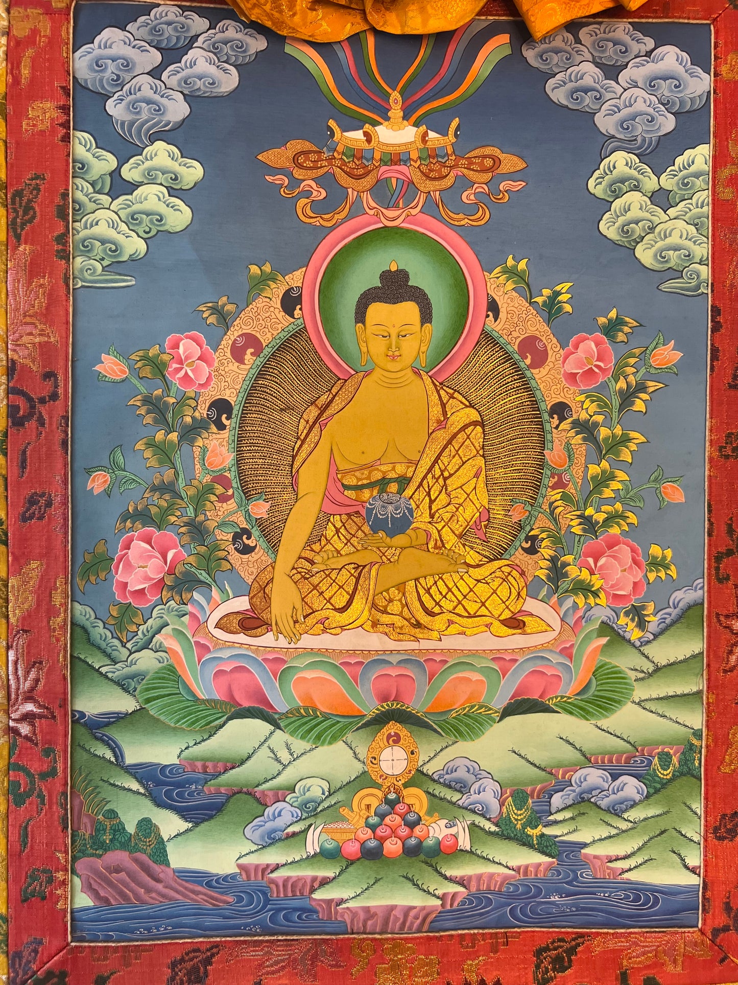 Shakyamuni Dragon Brocade Thangka
