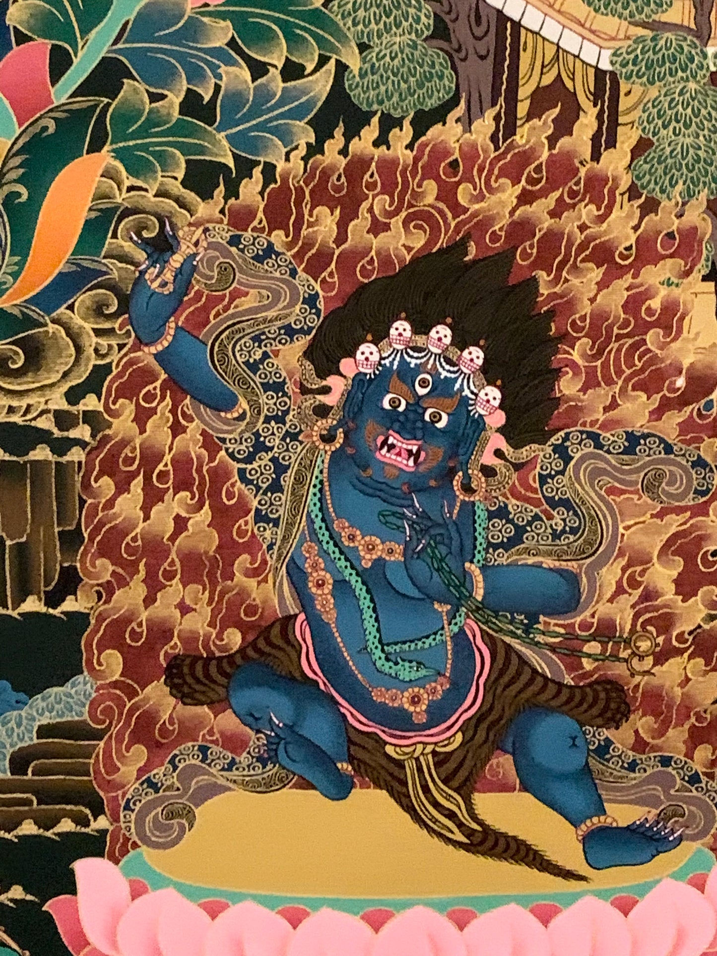 Thousand Armed Avalokiteshvara Five Dhyani Buddha Thangka